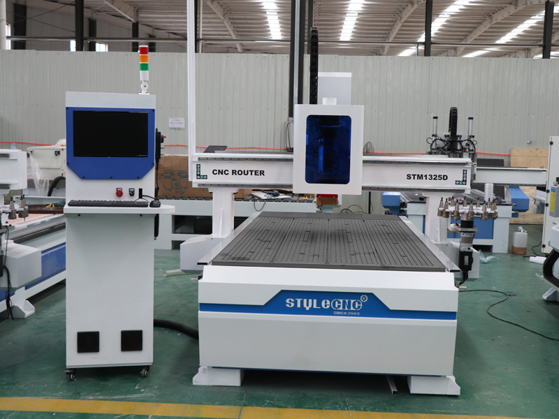 STM1325D 木工數(shù)控雕刻機 STM1325D 木工數(shù)控雕刻機
