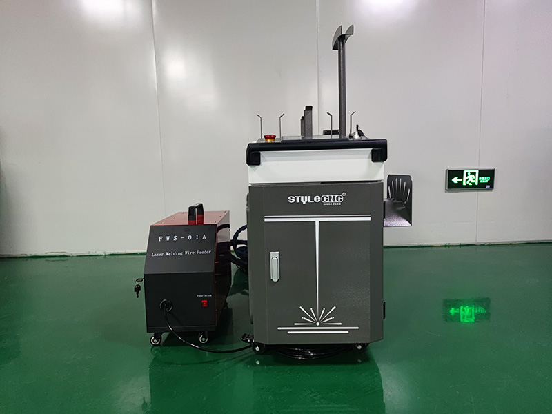 三合一手持式激光焊接、清洗、切割機