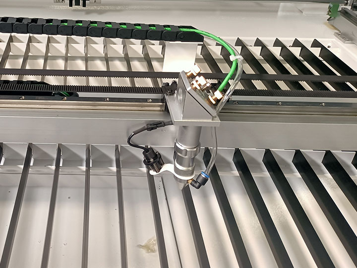 激光頭 CO2 業(yè)余愛好激光切割機 激光頭 CO2 業(yè)余愛好激光切割機
