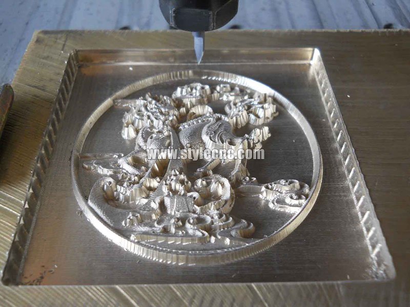 CNC金屬雕刻機(jī)應(yīng)用