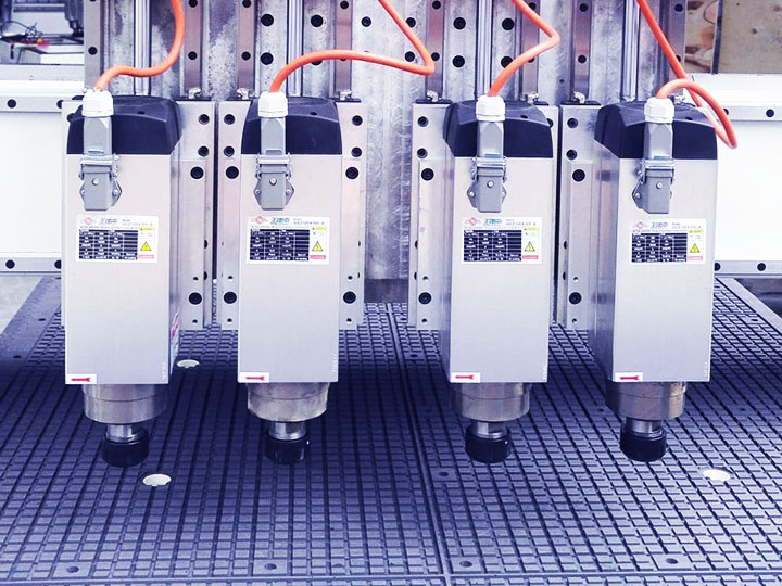 帶雙工作臺的木門制造數控雕刻機