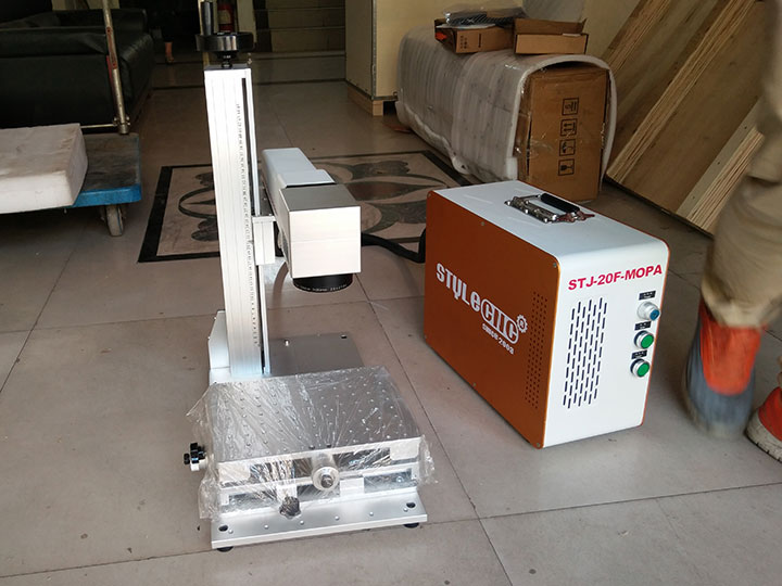 20W MOPA光纖激光打標機 20W MOPA光纖激光打標機