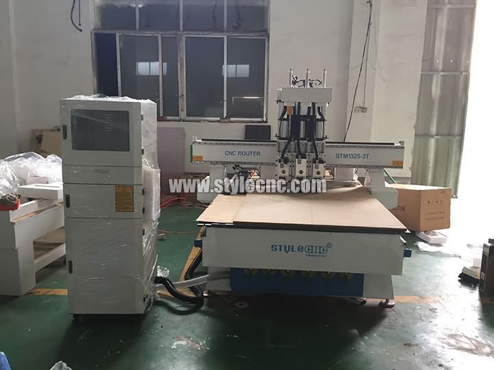 3頭數(shù)控雕刻機(jī) 3頭數(shù)控雕刻機(jī)