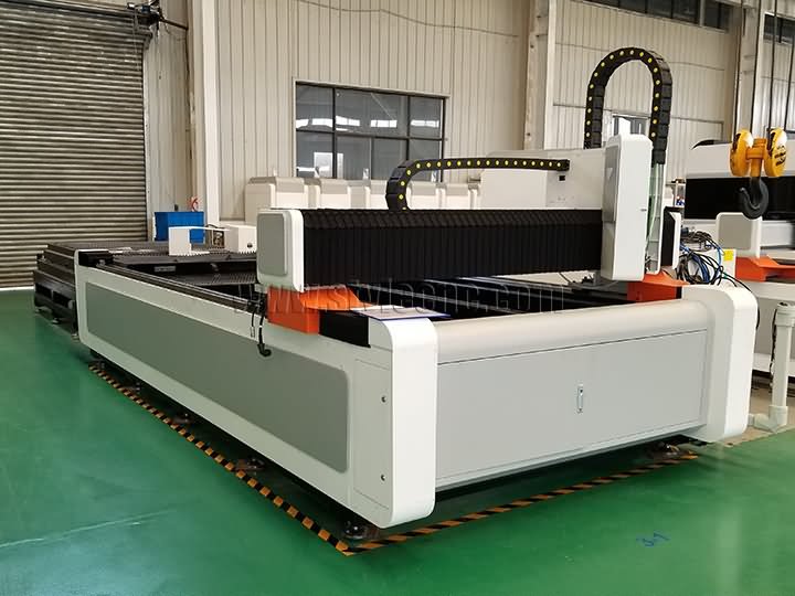 科威特 1000W 光纖激光切割機 科威特 1000W 光纖激光切割機