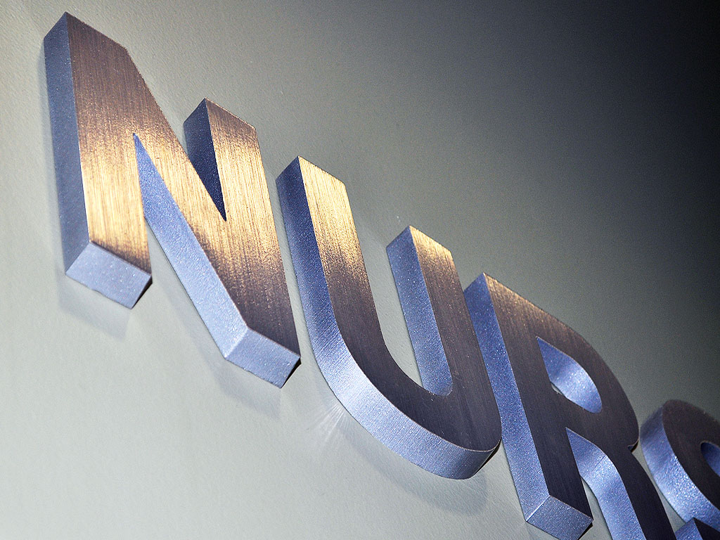 用于鋁標牌切割的數控雕刻機